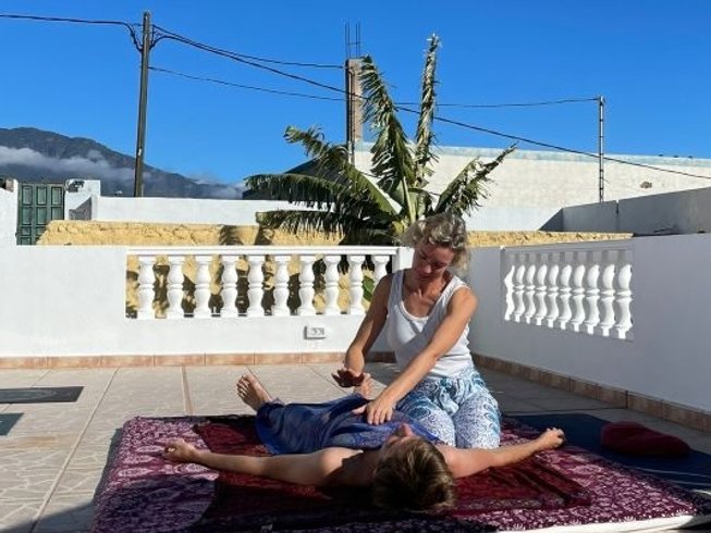 Day Couples Only Tantra Massage Course And Yoga Retreat In Tenerife