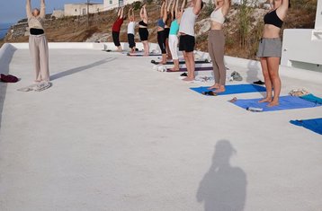 7 Daagse Yoga Vakantie "MELTEMI" op Patmos het Heilige Eiland, Griekenland