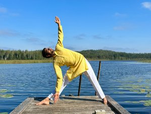7 Day Online Traditional Kundalini Level 1 Yoga Course with a Total of 10.5 Hours of Live Training