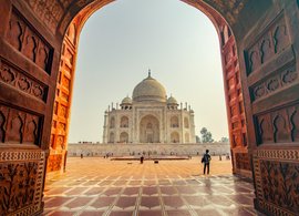Taj Mahal Retreats & Trips
