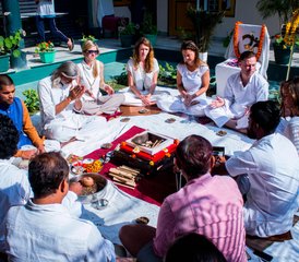 29 Tage 300-Stunden Raja Yogalehrer Ausbildung in Rishikesh, Indien - Photo 3