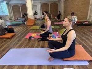 4 Day Yoga, Meditation, Ayurvedic Massage and Nature Tour in Nepal