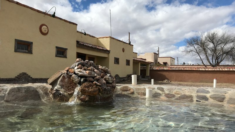 Women's Hot Springs & Yoga Retreats