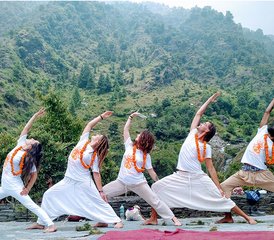 47 Tage 500-Stunden Kompletter Yogalehrer Ausbildung Kurs in Indien, Dharamshala - Photo 3