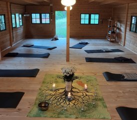 3 Tage Entspannung mit Yoga und Natur, um mit Sich Selbst in Sant Ferriol, Spanien zu Verbinden - Photo 3