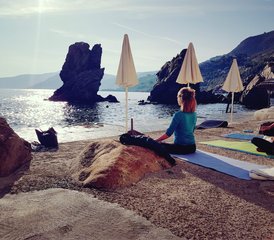 38 días de retiro de yoga de todos los niveles en las islas Eolias, Sicilia, Italia - Photo 1