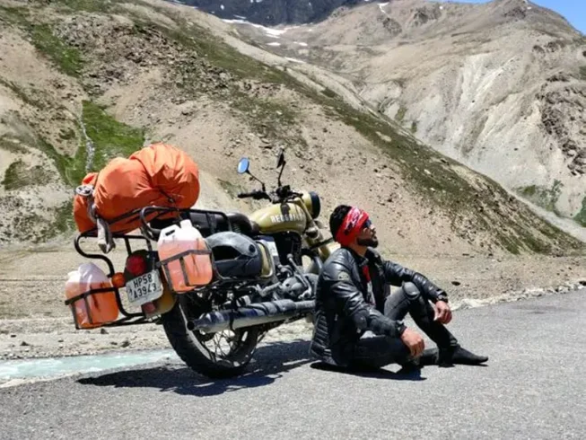 12 Day Delhi, Manali, Leh, Srinagar Guided Motorcycle Tour in India photo 4