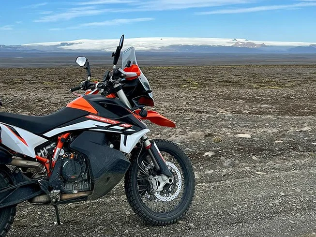 13 Day Guided Off-Road Motorcycle Adventure Through Iceland’s Highlands and Remote F-Roads photo 9