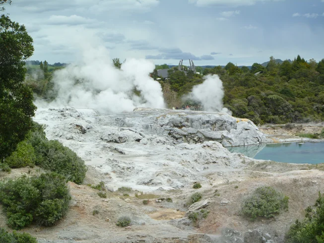 27 Days Self-Guided South to North New Zealand Motorcycle Tour photo 10