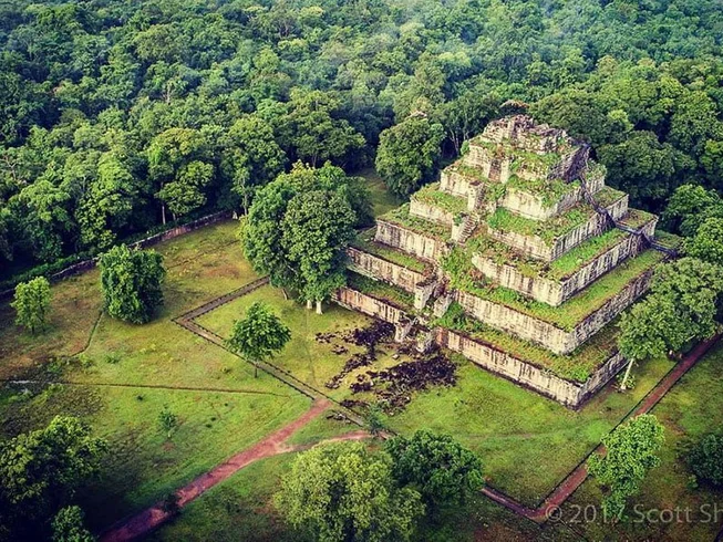5 Day Private Guided Motorcycle Tour in Cambodia photo 8