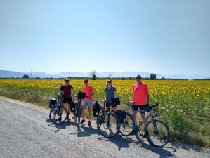 Umbria Escape: A 5-Day Self-Guided Cycling Tour Through the Valle Umbra, Italy