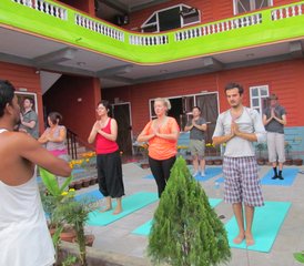 8 días de retiro de ayuno, limpieza gastrointestinal y yoga en Pokhara, Nepal - Photo 5