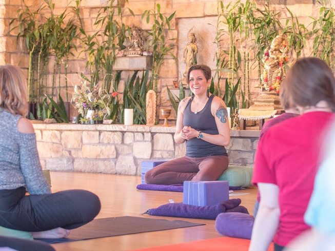 Awaken Four Days Yoga Meditation And Mineral Springs Retreat In Manitou Springs Colorado 7198