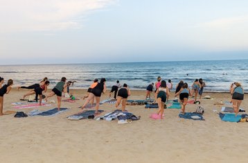 3 días de retiro de yoga para recargar energías junto al mar en Alicante, España