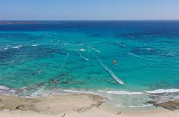 8 jours en stage intermédiaire de kitesurf à Surfers Retreat, Fuerteventura, Espagne