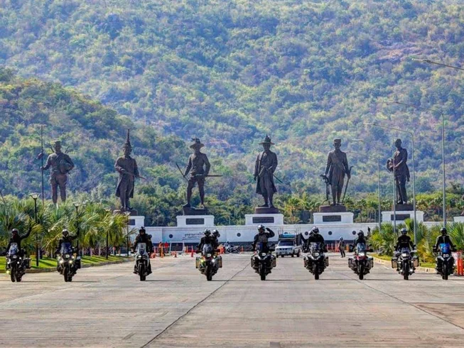 13 Day Guided Motorcycle Tour: Crossing Thailand Adventure photo 2