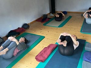 4 Tage Yoga Retreat Frühling auf der Schweibenalp