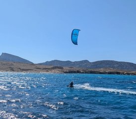 7 Day Liveaboard Kitesurfing Charter from a Catamaran in The Cyclades in Greece - Photo 4