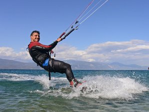 7 días de experiencia privada de kitesurf en el Peloponeso, Grecia