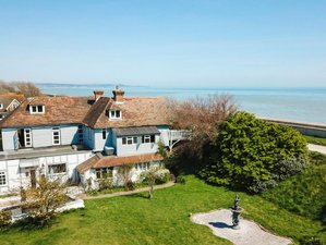 5 Day Y42 Mental Health, Detox, Yoga, and Coaching Seafront Retreat - Safe Sun Therapy in Kent