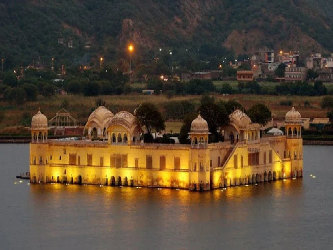 10 Day The Desert Run Guided Motorcycle Tour in Rajasthan, India photo 10