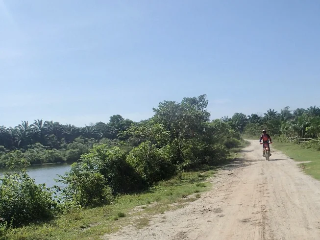 2 Day Guided Dirt Bike Tour in Selangor, Near Kuala Lumpur, Malaysia