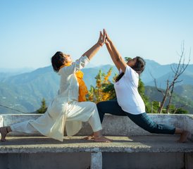 15 Tage 200-Stunden Yoga, Meditation und Ayurveda Yogalehrer Ausbildung in Rishikesh, Indien - Photo 3