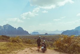 Beginner-Friendly Retreats & Trips
