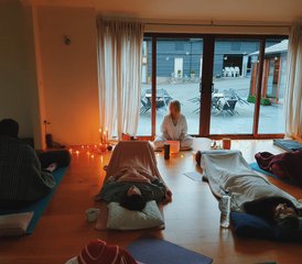 4 Tage Sommer-Sonnenwende Yoga Retreat mit Klangheilung in Mittelwales, Vereinigtes Königreich - Photo 2