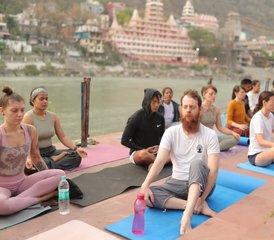 28-Daagse 200-uurige Ashtanga, Hatha, Vinyasa Flow Yoga Docentenopleiding in Uttarakhand, India - Photo 3
