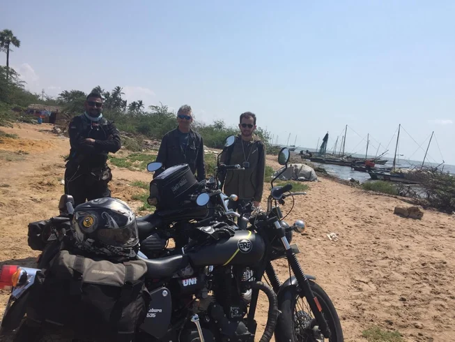 4 Day Jewel of South India Guided Motorcycle Tour photo 8