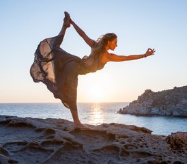 7 Day Online Grounding Chakra Vinyasa Training Workshop  - Photo 4