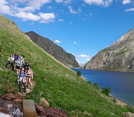 2 días de yoga, trekking y meditación en el Parque Natural Posets-Maladeta, Pirineos, España - Photo 2