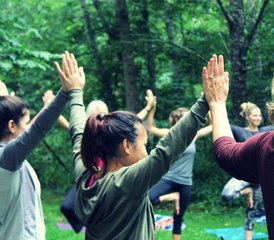 3 jours de 13ème stage annuel de yoga féminin « Retour à la nature » à Eugene, Oregon, États-Unis - Photo 2