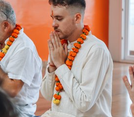24 días de formación de profesorado de Hatha y Vinyasa Yoga de 200 horas en Rishikesh, India - Photo 3