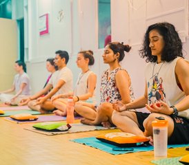 7 Tage 85-Stunden Pränatal- und Postnatal-Yogalehrer-Ausbildung in Rishikesh, Indien - Photo 4
