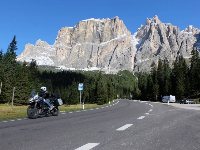8 Day Motorcycle Guided Tour in Northern Italy, Italian Lakes and Dolomites photo 7