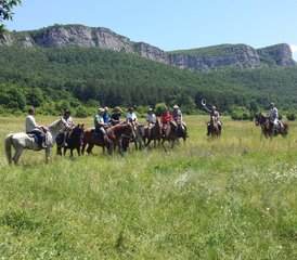 8 jours en randonnée équestre dans les terres sauvages du centre de la Bulgarie - Photo 4