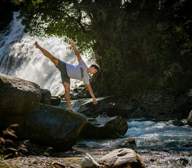 4 Tage Summer Vinyasa Flow Yoga Retreat mit Hie Kim in Kaprun, Salzburger Land, Österreich - Photo 3