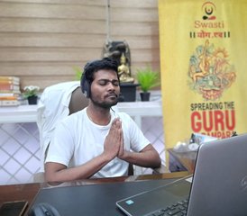Formation en ligne autonome certifiée de yoga sur chaise pour personnes âgées, 50 heures, avec 3 heures en direct - Photo 4