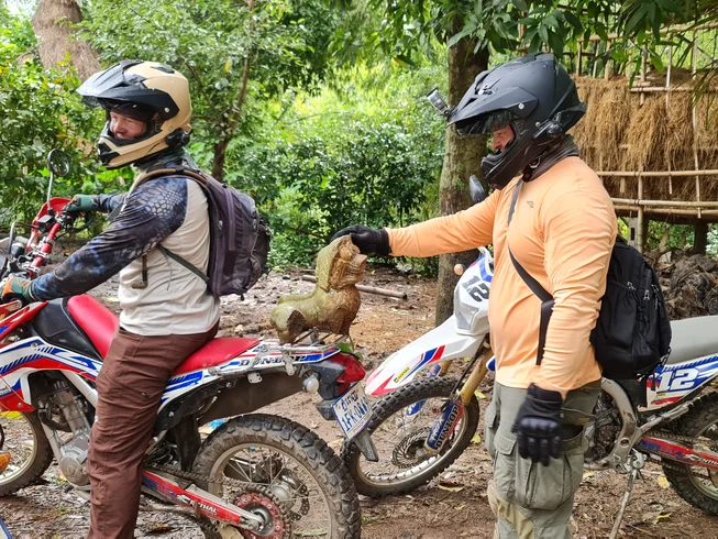 3 Day Stunning Cambodia Guided Motorcycle Journey: Explore Siem Reap to Battambang and Pursat photo 5