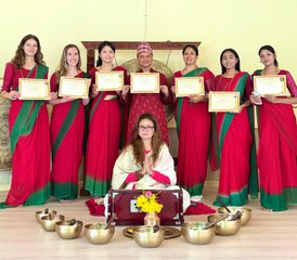 410 jours en stage de guérison par le son Nada Chikitsa de 40 heures avec Himalayan Yoga à Katmandou, Népal - Photo 1