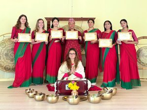 10-Daagse 40-Uur Nada Chikitsa Klankhelingsopleiding met Himalayan Yoga in Kathmandu, Nepal