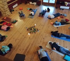 64 jours en stage de yoga et méditation : « la voie du yoga » près de Paris - Photo 1