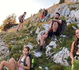8 días de retiro de yoga con ruta de senderismo nocturna en el Parque Nacional de los Abruzos, Italia - Photo 4