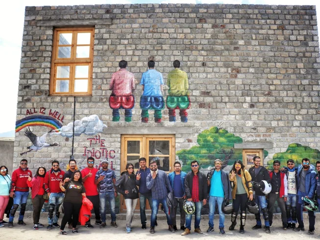 11 Day Srinagar, Leh, Manali Guided Motorbike Tour in India photo 6