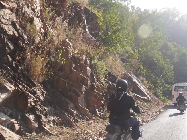 14 Day Rajasthan on a Shoestring Guided Motorcycle Tour in India photo 6