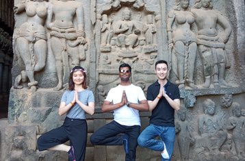 30-Daagse 400-urige Gevorderde Gecertificeerde Yoga Docentenopleiding in Pune, India