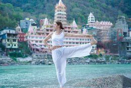 28 Day 300-Hour Life Transforming Yoga Teacher Training Course in Rishikesh, India