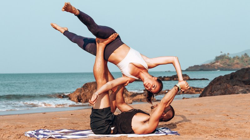21 Day 200-Hour Yin and Vinyasa Yoga Teacher Training with Barefoot Yoga in Byron Bay, NSW